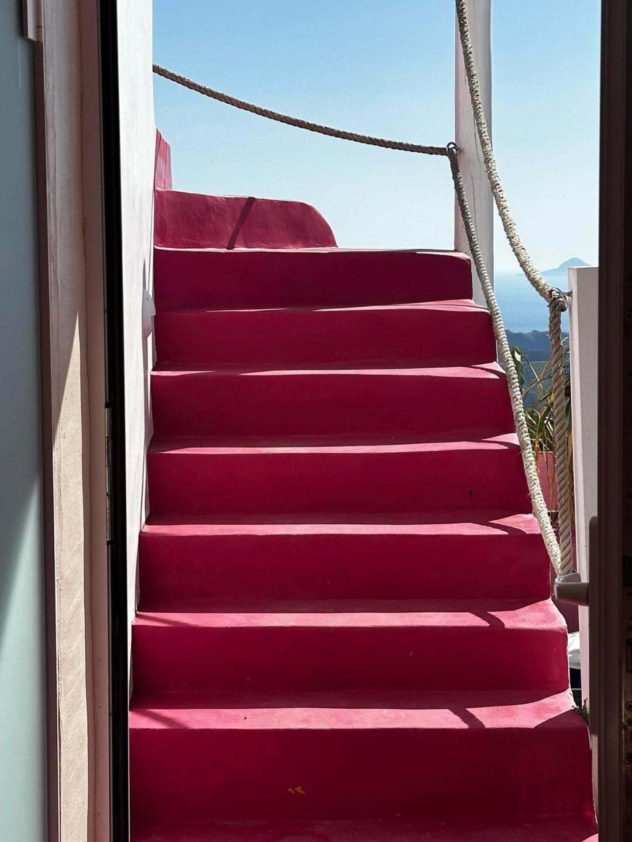 Maria Paradeiso * Imerovigli (Santorini)
